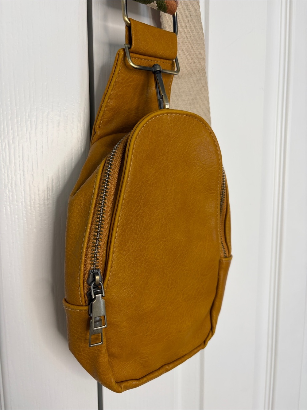Modern + Chic Boho Crossbody Bag Embroidered Strap Tan Faux Leather - Picture 2 of 8